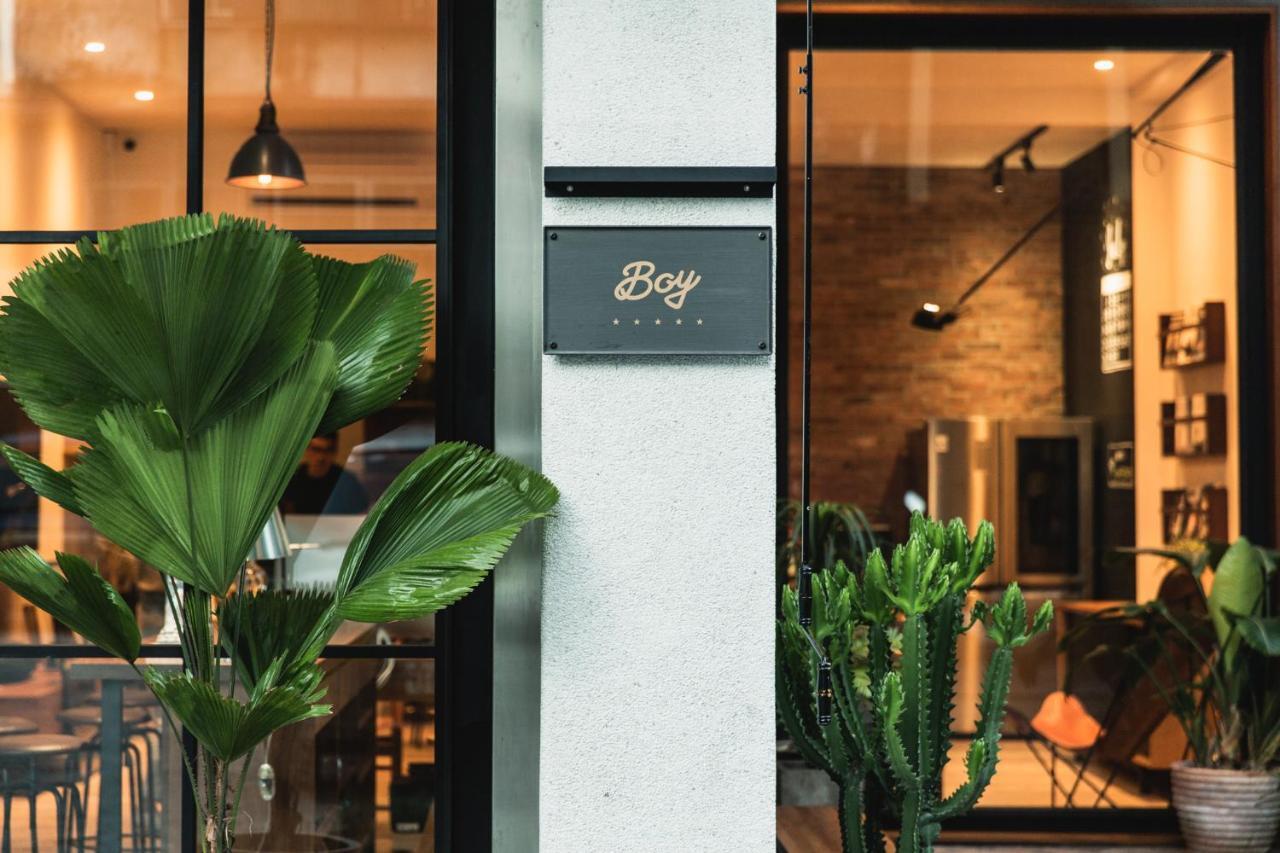 Boy Apartment -Adult Only Hualien Dış mekan fotoğraf